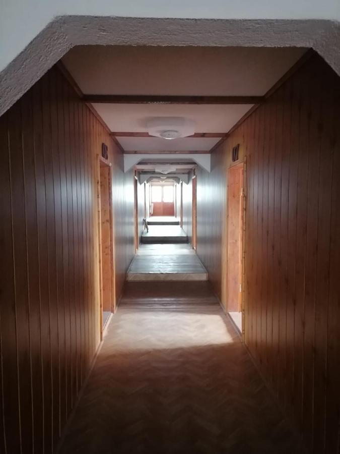 Hotel La Elvetian Iasi Exterior foto